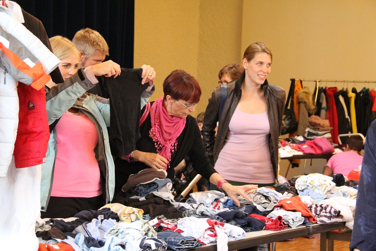 Kinderkleiderboerse 2012 (2)