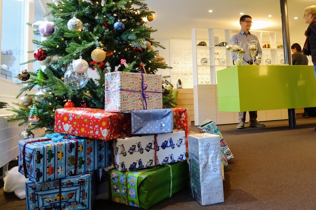 brillehus-weihnachtspakete-2016-19-komp