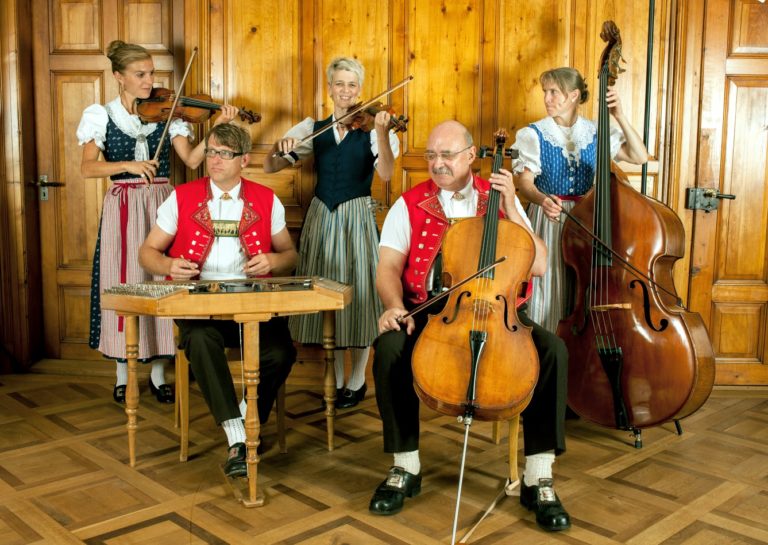 brandhoelzler striichmusig